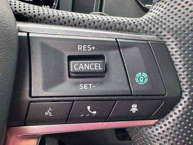 2023 Mitsubishi Outlander PHEV SE