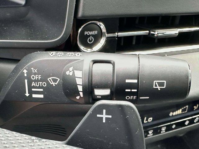 2023 Mitsubishi Outlander PHEV SE