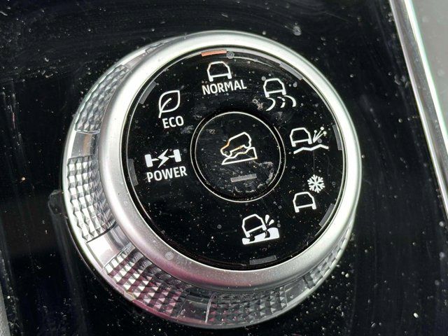 2023 Mitsubishi Outlander PHEV SE