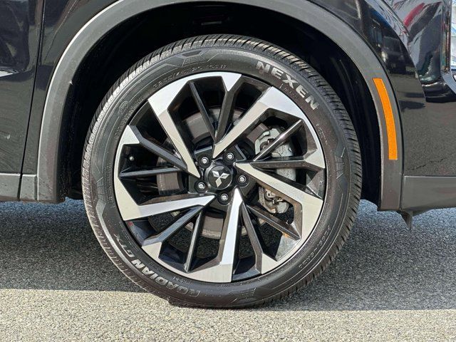 2023 Mitsubishi Outlander PHEV SE