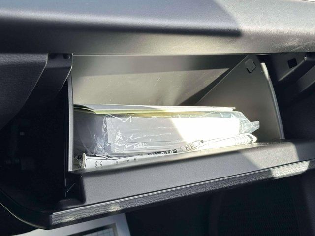 2023 Mitsubishi Outlander PHEV SE