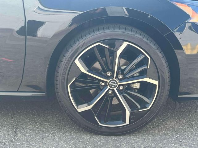 2023 Nissan Altima 2.5 SR Sedan