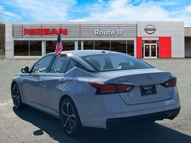 2023 Nissan Altima 2.5 SR