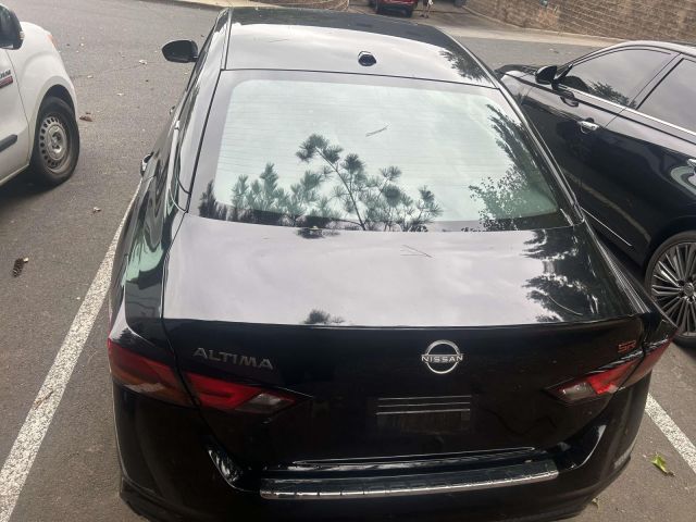 2023 Nissan Altima 2.5 SR Sedan