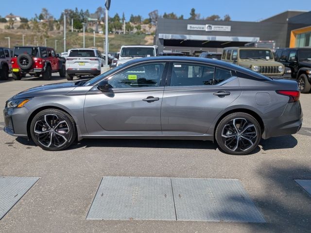 2023 Nissan Altima 2.5 SR 2023 Nissan Altima 2.5 SR