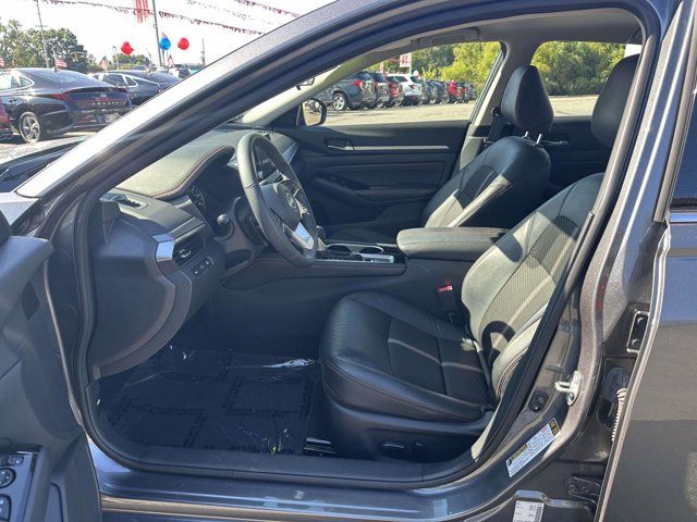 2023 Nissan Altima 2.5 SR 2023 Nissan Altima 2.5 SR