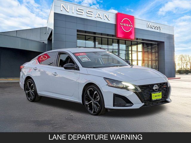 2023 Nissan Altima 2.5 SR 2023 Nissan Altima 2.5 SR