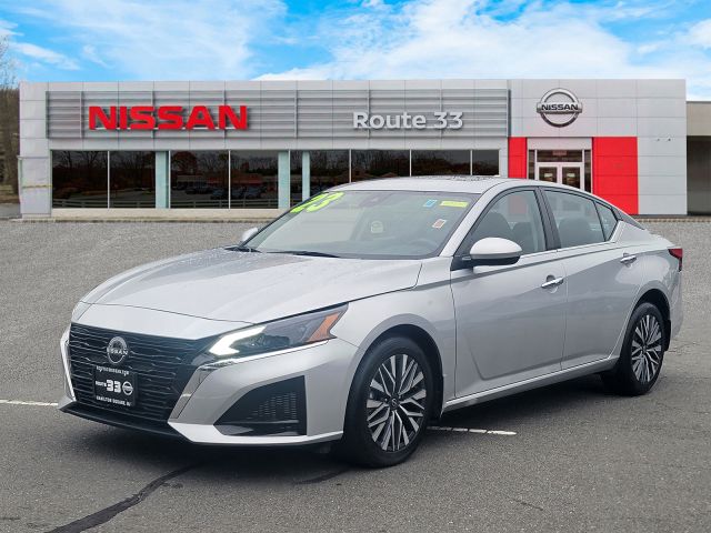 2023 Nissan Altima 2.5 SV AWD Sedan