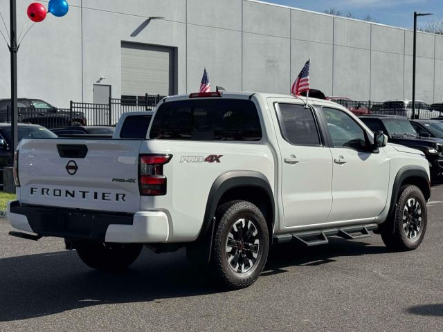 2023 Nissan Frontier Crew Cab 4x4 PRO-4X Auto 2023 Nissan Frontier Crew Cab 4x4 PRO-4X Auto
