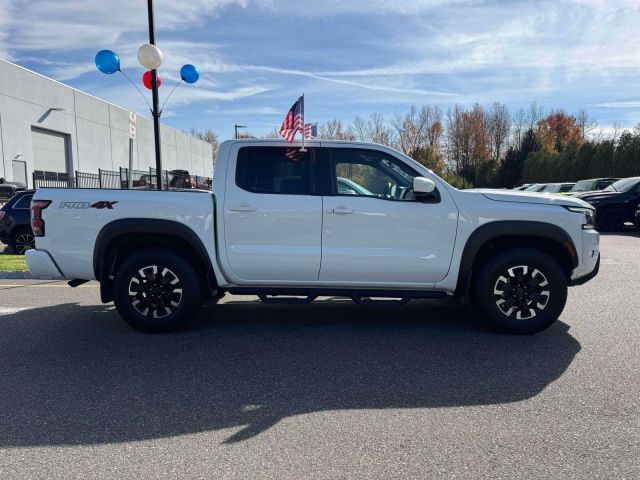 2023 Nissan Frontier Crew Cab 4x4 PRO-4X Auto 2023 Nissan Frontier Crew Cab 4x4 PRO-4X Auto