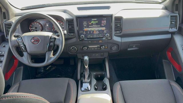 2023 Nissan Frontier Crew Cab 4x4 PRO-4X Auto 2023 Nissan Frontier Crew Cab 4x4 PRO-4X Auto