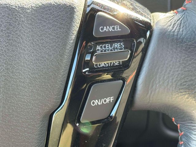 2023 Nissan Frontier Crew Cab 4x4 PRO-4X Auto 2023 Nissan Frontier Crew Cab 4x4 PRO-4X Auto