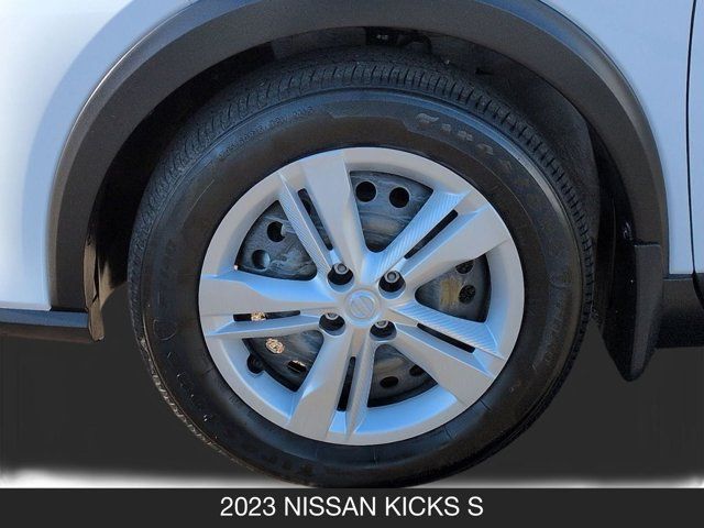 2023 Nissan Kicks S