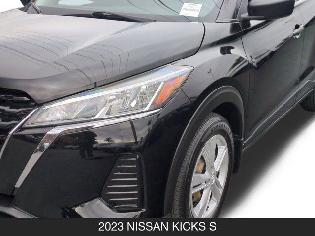 2023 Nissan Kicks S