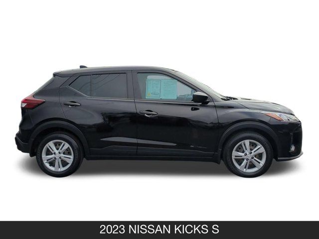 2023 Nissan Kicks S