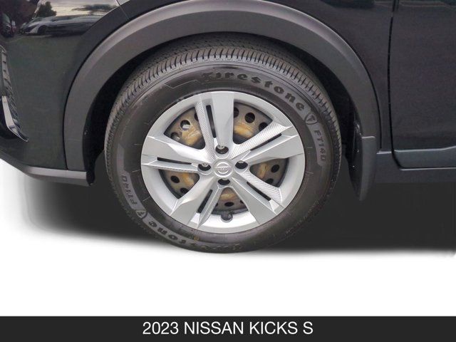 2023 Nissan Kicks S