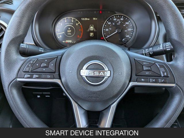 2023 Nissan Kicks SV 2023 Nissan Kicks SV