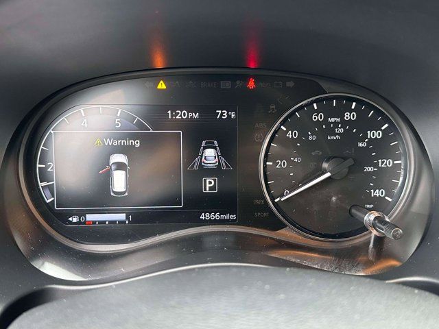 2023 Nissan Kicks SR