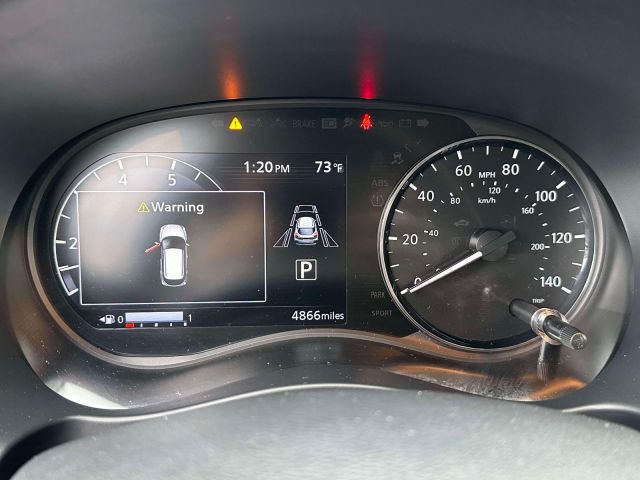 2023 Nissan Kicks SR FWD