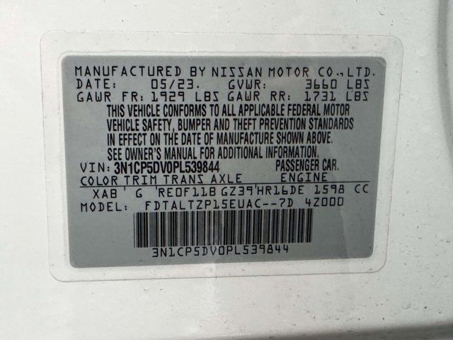 2023 Nissan Kicks SR