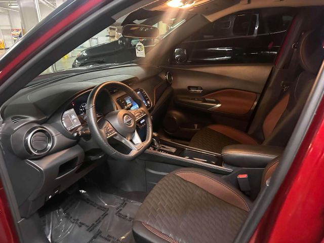 2023 Nissan Kicks SR FWD