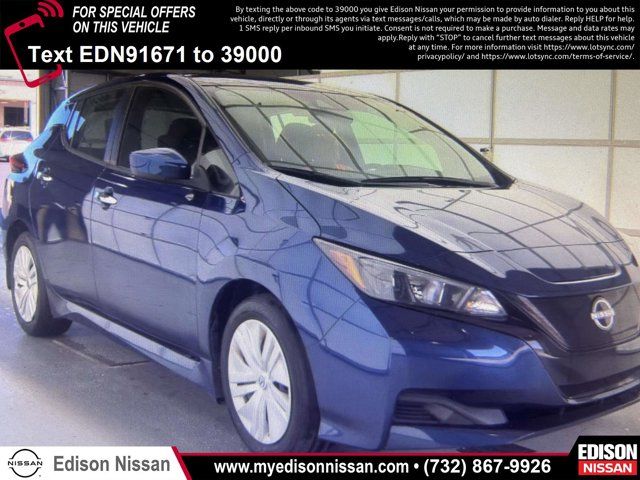 2023 Nissan LEAF S