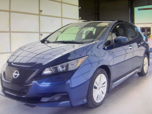 2023 Nissan LEAF S
