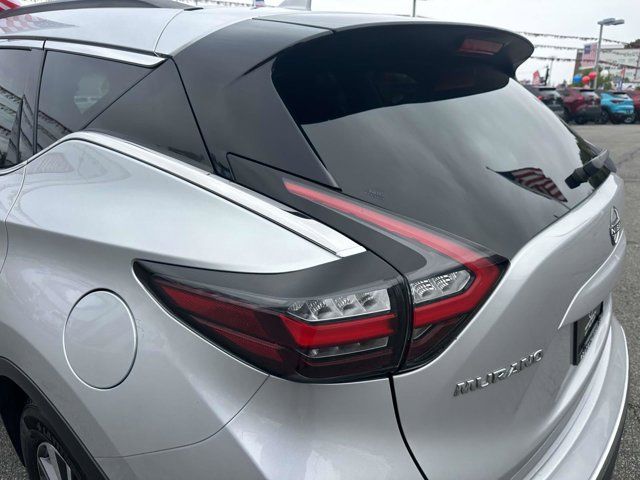2023 Nissan Murano SV
