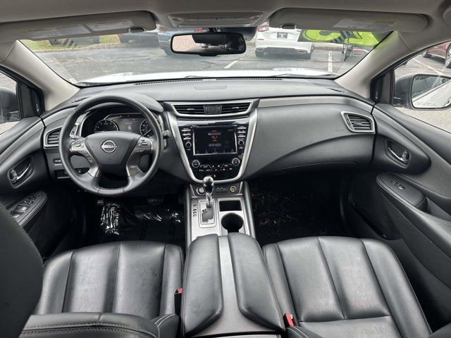 2023 Nissan Murano SV