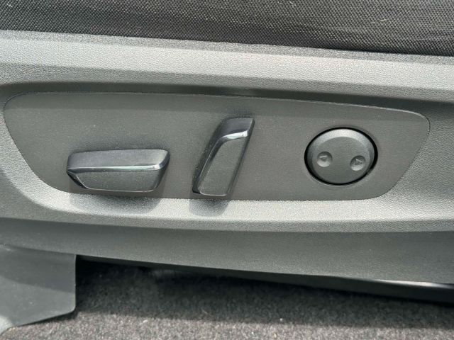 2023 Nissan Pathfinder SV 4WD