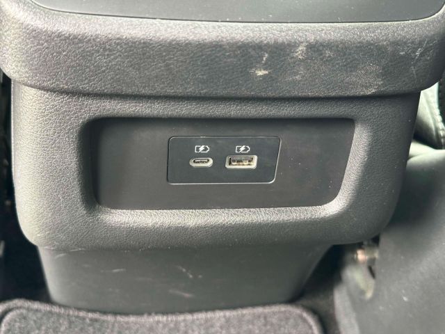 2023 Nissan Pathfinder SV 4WD