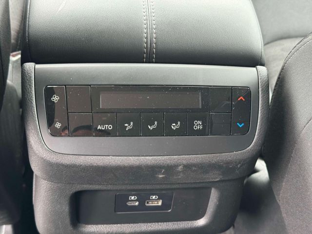 2023 Nissan Pathfinder SV 4WD