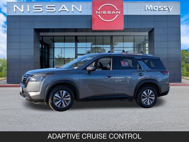 2023 Nissan Pathfinder SL 2023 Nissan Pathfinder SL