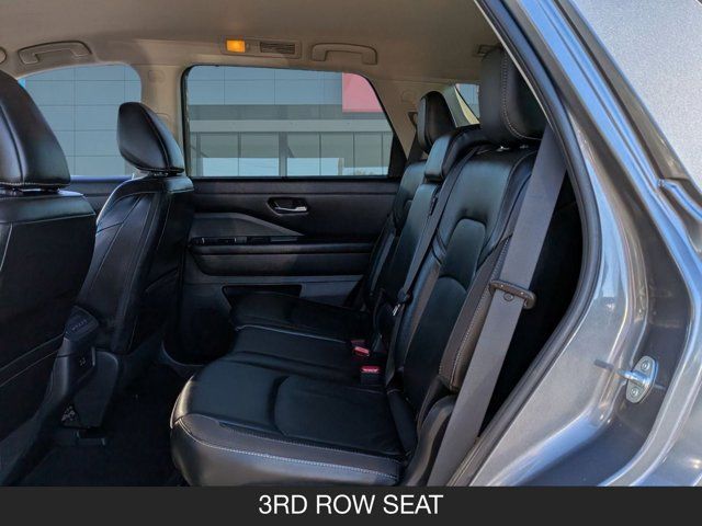 2023 Nissan Pathfinder SL 2023 Nissan Pathfinder SL