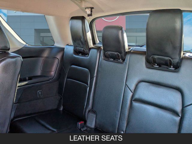 2023 Nissan Pathfinder SL 2023 Nissan Pathfinder SL