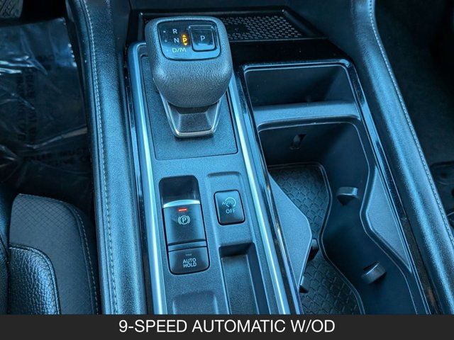 2023 Nissan Pathfinder SL 2023 Nissan Pathfinder SL