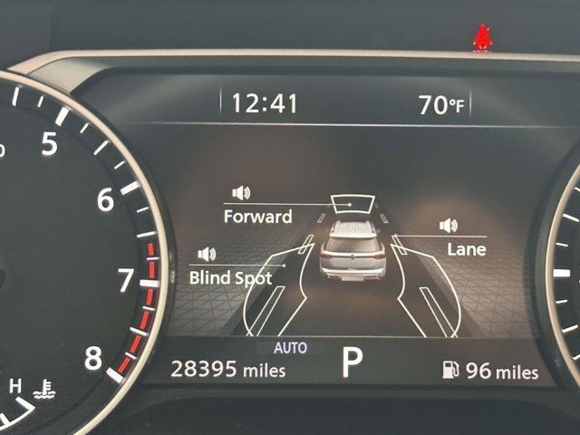 2023 Nissan Pathfinder SL