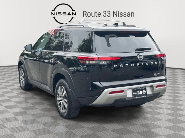 2023 Nissan Pathfinder SL