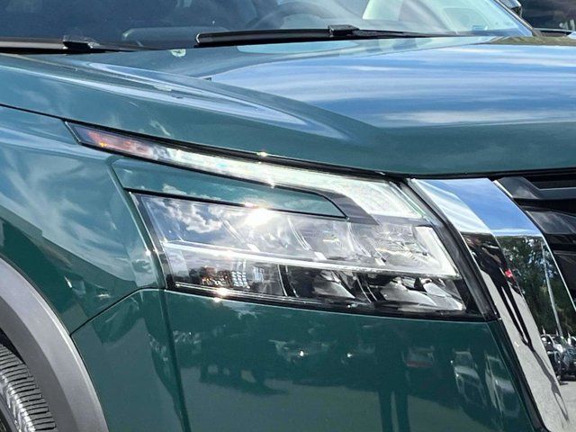 2023 Nissan Pathfinder SL 2023 Nissan Pathfinder SL