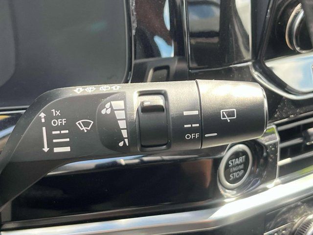 2023 Nissan Pathfinder SL 2023 Nissan Pathfinder SL