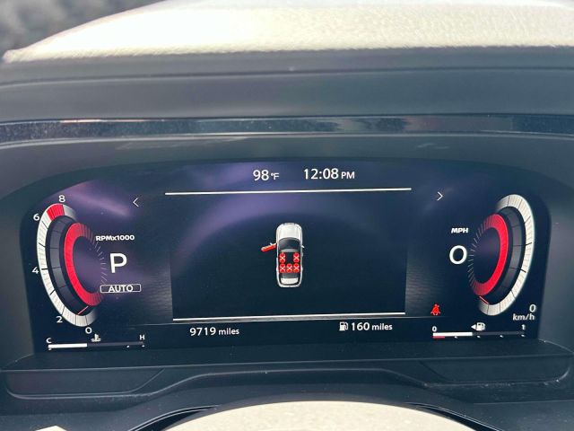 2023 Nissan Pathfinder Platinum 4WD