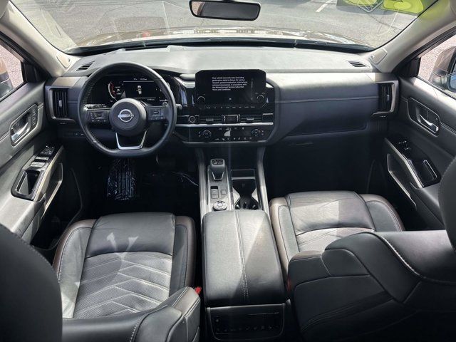 2023 Nissan Pathfinder Platinum 2023 Nissan Pathfinder Platinum