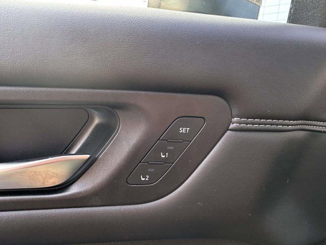 2023 Nissan Pathfinder Platinum 2023 Nissan Pathfinder Platinum