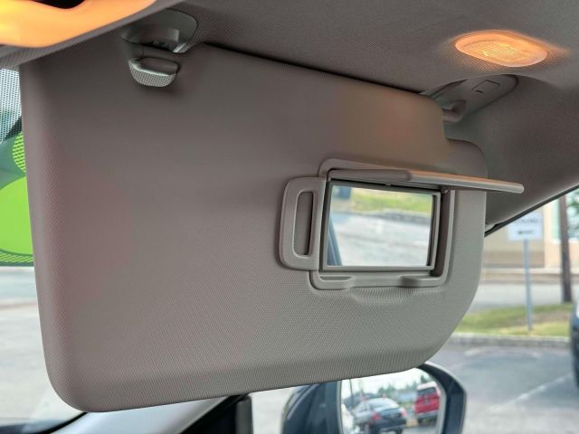2023 Nissan Rogue AWD SV *Ltd Avail*