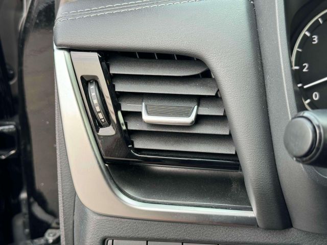 2023 Nissan Rogue AWD SV *Ltd Avail*