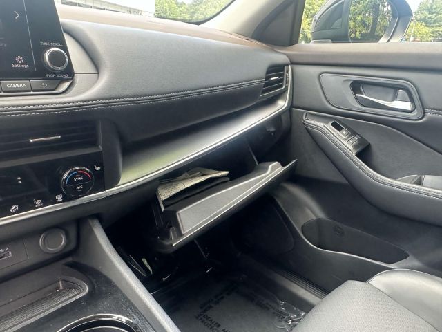 2023 Nissan Rogue AWD SV