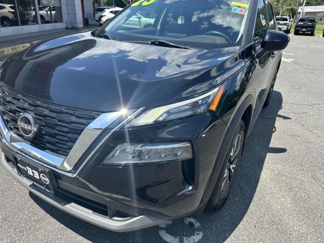 2023 Nissan Rogue AWD SV