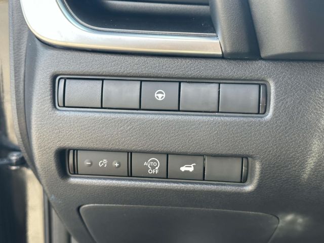 2023 Nissan Rogue AWD SV