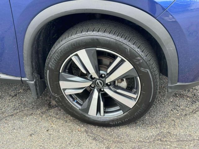2023 Nissan Rogue AWD SL