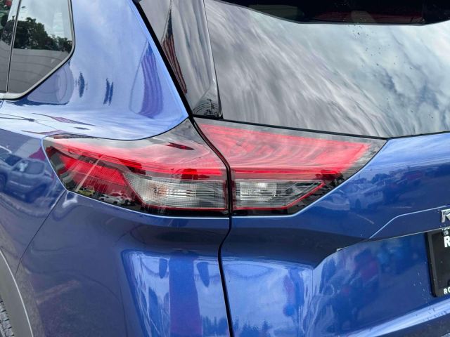 2023 Nissan Rogue AWD SL